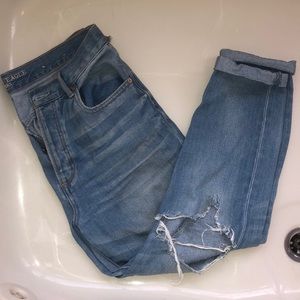 American Eagle Highwaisted Ripped Boyfriend Jeans